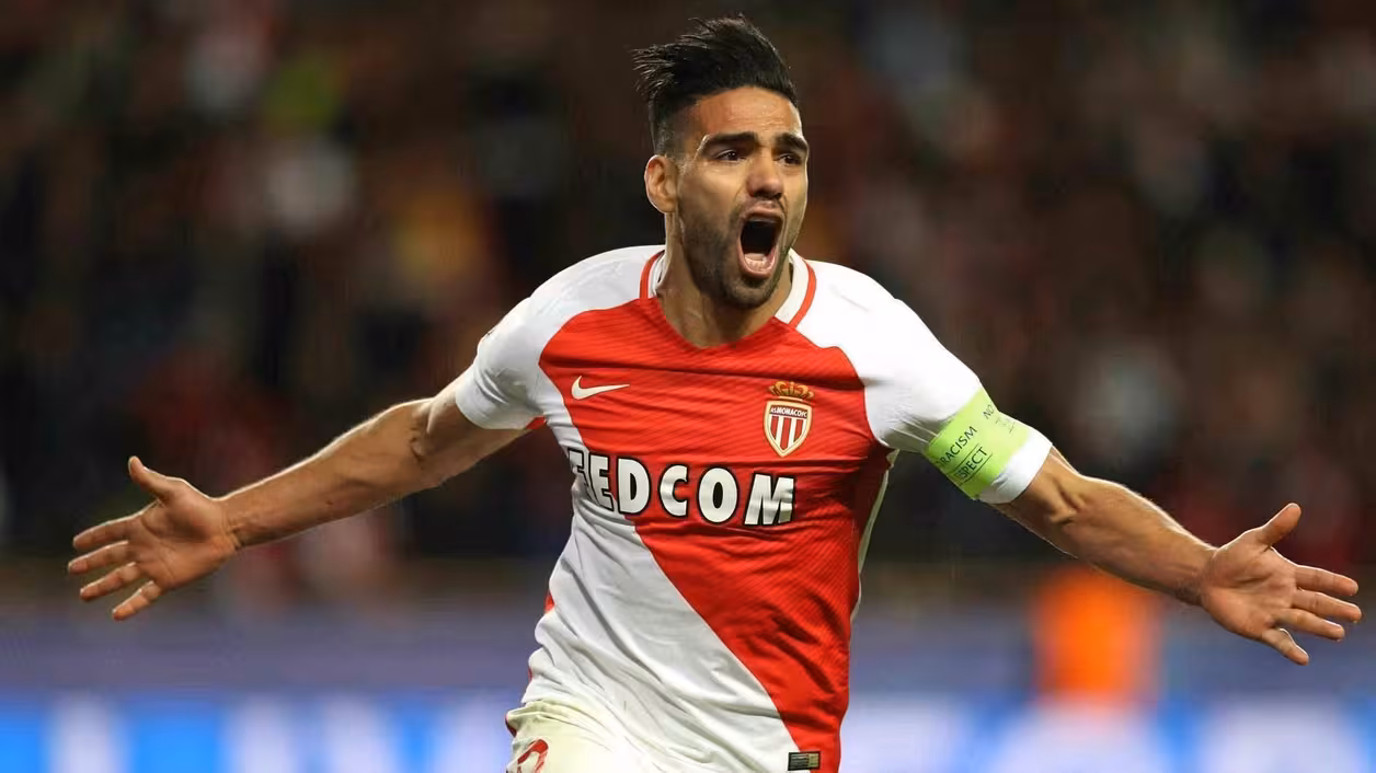 九游娱乐在线-今晚莱比锡备战法甲冲刺阶段阿贾克斯调整名单以备国王杯，这操作让人直呼：上海久事豪取连胜备战CBA常规赛