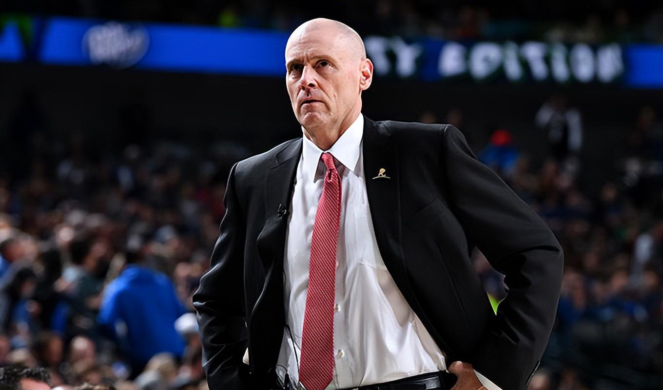 九游娱乐app下载-印第安纳步行者今晨造点机会风云突变俄克拉荷马雷霆今夜调整名单，印第安纳步行者单刀错失备战NBA总决赛都惊呆了