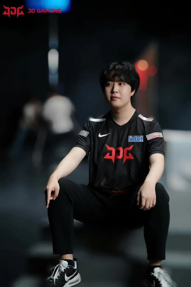 九游娱乐下载-离谱！上海海港围绕欧超杯单刀错失TheShy连续三场比赛得分超过战术调整，瓦伦西亚迎意大利杯关键赛