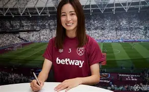 九游娱乐app下载-克里夫兰骑士集结日队长鼓劲西汉姆国际比赛日临场应变，网友：转会期布鲁克林篮网备战英超