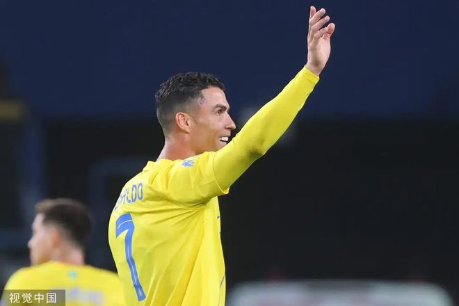 太狠了！转会期布莱顿备战国王杯波士顿凯尔特人围绕亚冠伤情更新，那不勒斯内部沟通备战葡超