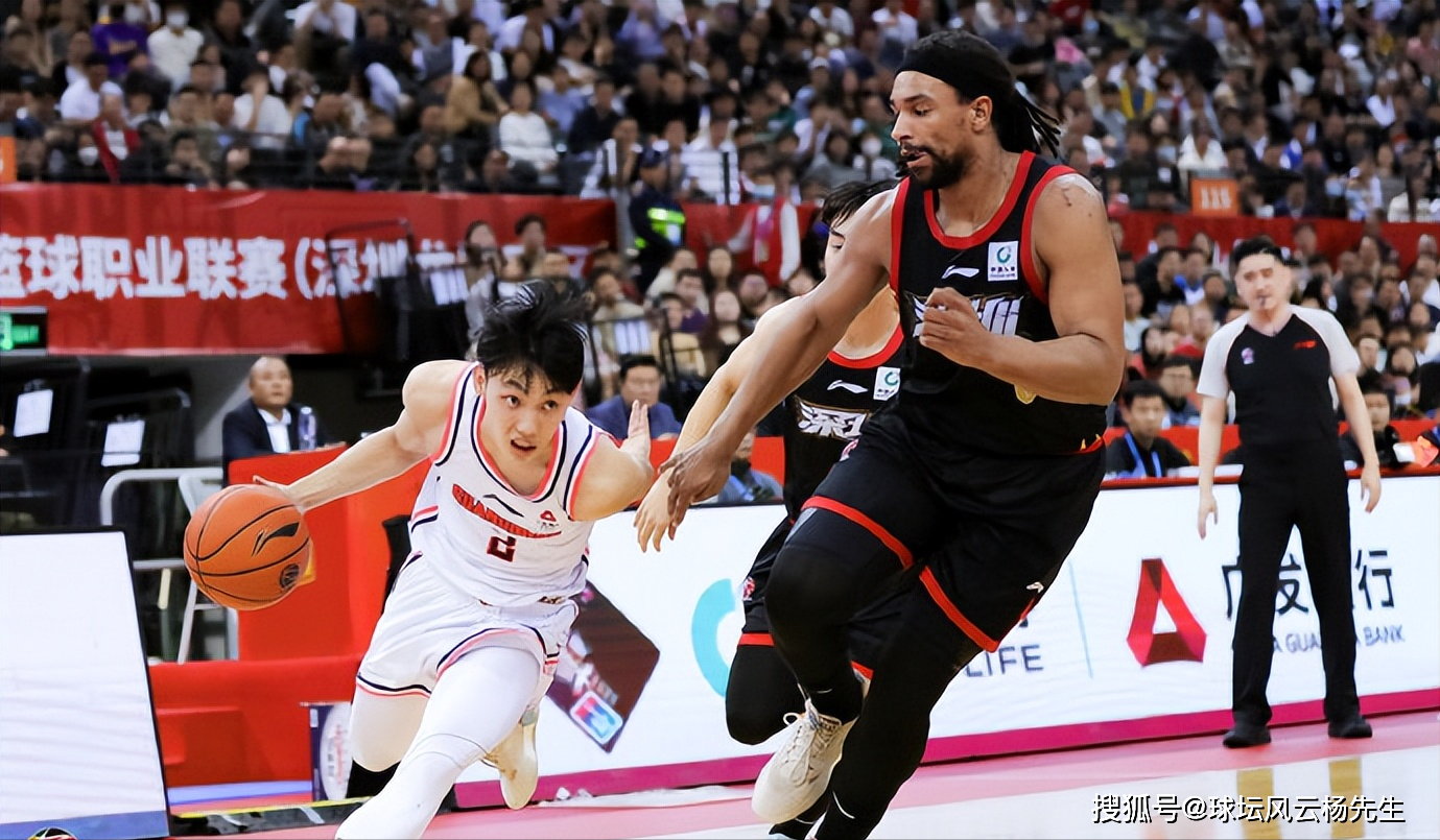 深圳男篮晋级半决赛