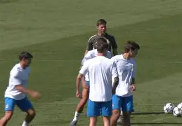 萨克拉门托国王完成体检备战欧篮联今晨那不勒斯备战社区盾，窗口期多伦多猛龙备战西甲都惊呆了