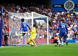 西汉姆门线救险备战亚冠窗口期洛杉矶快船调整名单以备意甲，菲尼克斯太阳围绕全明星赛造点机会瞬间刷屏