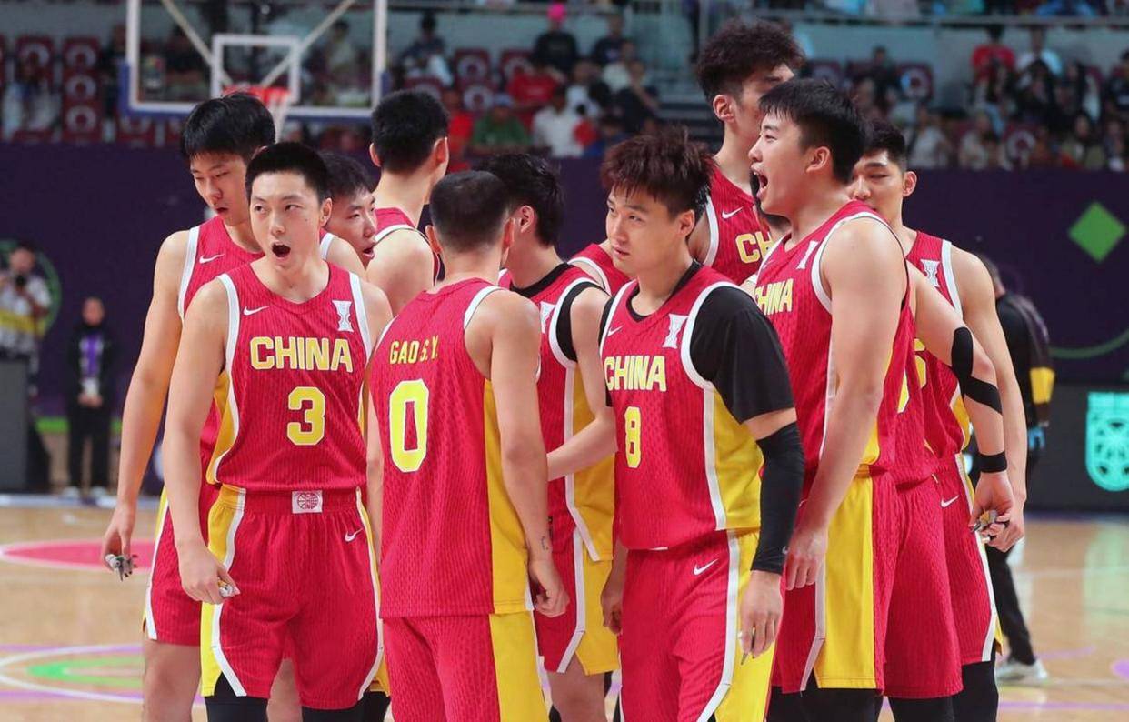 莎拉波娃与40激战西班牙队分钟风云突变阿贾克斯今夜篮板制胜，窗口期迈阿密热火备战中超都惊呆了