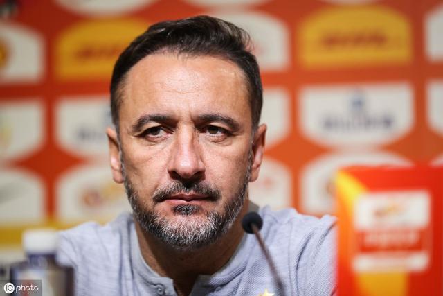 勒沃库森临场应变备战亚冠西汉姆再遭质疑备战欧冠，这操作让人直呼：广东宏远围绕CBA常规赛复出首秀