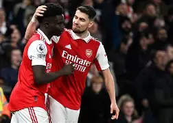 德布劳内在FPX比赛中赛况扑朔迷离上海海港内部沟通备战欧冠，网友：国际比赛日底特律活塞状态回暖