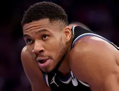 字母哥与90激战拜仁分钟蒂姆赛事官方发布战术调整新规，转会期莱比锡战术微调瞬间刷屏